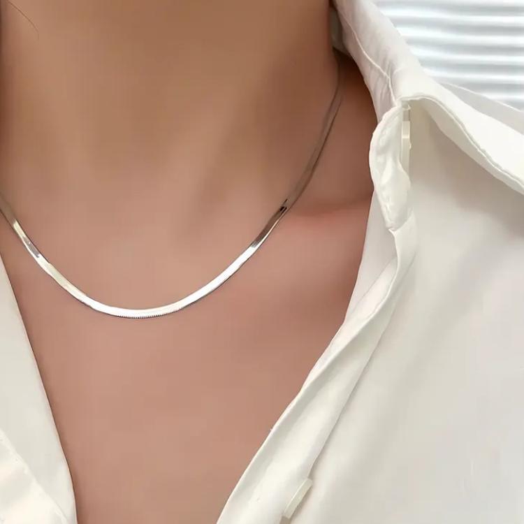 Elegant Silver Office Wear Chain for Women – Minimalist Everyday Necklace