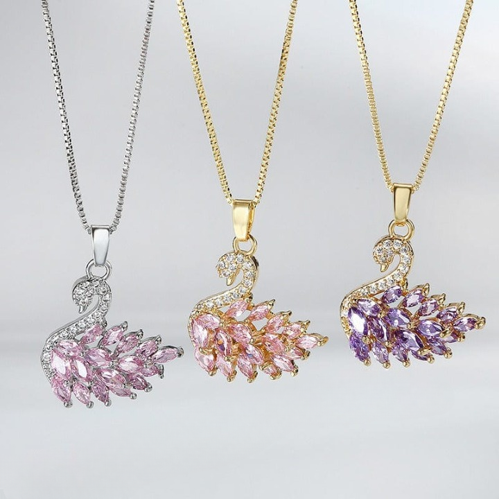 Swan Zircon Necklace for Women – Elegant Gold-Plated Crystal Swan Pendant Necklace (Pink)