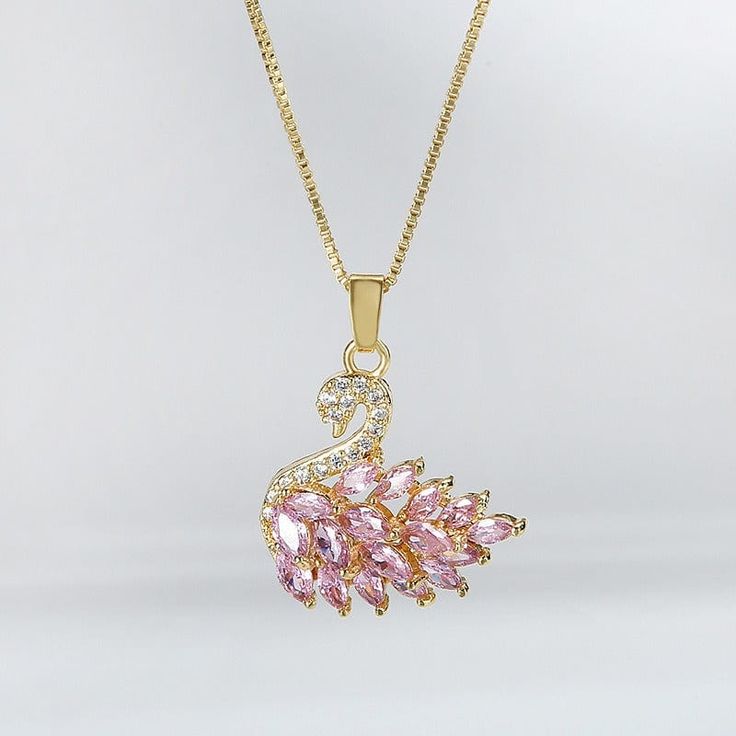 Swan Zircon Necklace for Women – Elegant Gold-Plated Crystal Swan Pendant Necklace (Pink)