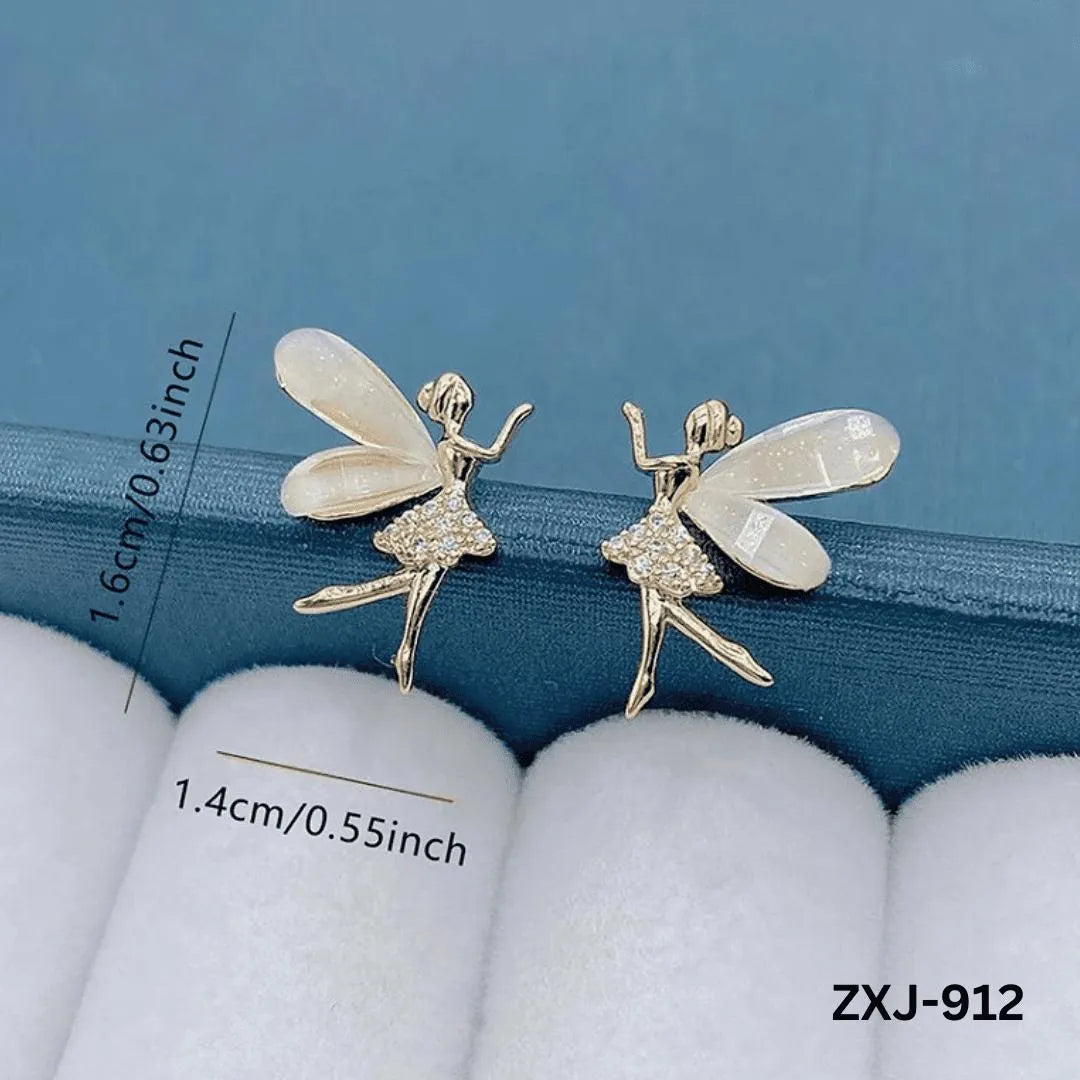Korean Fairy Gold Stud Earrings for Women – Elegant Floral Earrings for Everyday Wear
