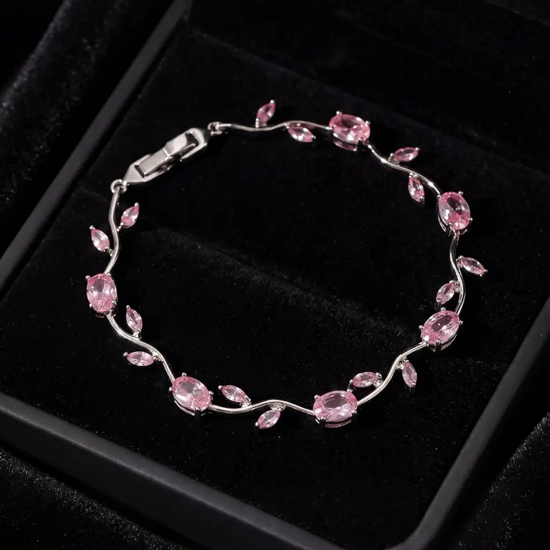 Silver Tulip Bracelet for Women – Elegant Korean Style Stainless Steel Charm Bracelet