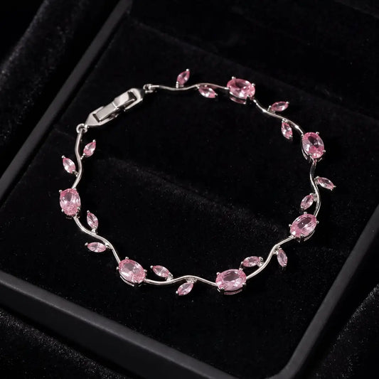 Silver Tulip Bracelet for Women – Elegant Korean Style Stainless Steel Charm Bracelet