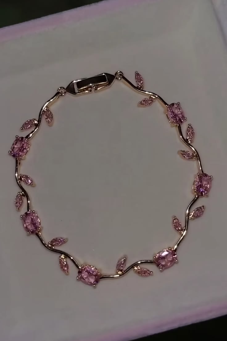 Silver Tulip Bracelet for Women – Elegant Korean Style Stainless Steel Charm Bracelet